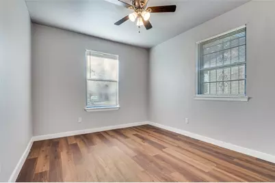 3919 Mehalia Drive, Dallas, TX 75241 - Photo 14