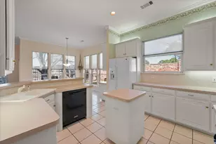 1014 Village Green Ct, Arlington, TX 76012 - Photo 22