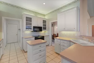 1014 Village Green Court, Arlington, TX 76012 - Photo 24