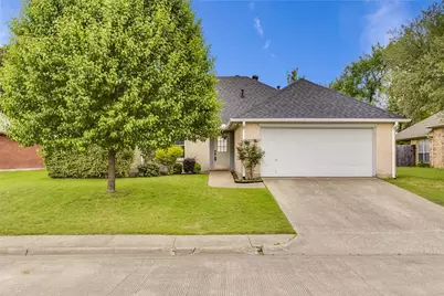603 Columbia Avenue, Waxahachie, TX 75165 - Photo 1