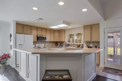 603 Columbia Avenue, Waxahachie, TX 75165 - Photo 8