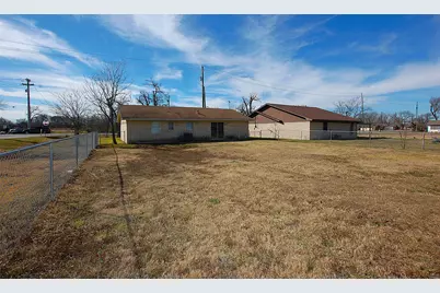 606 E Broad Street, Forney, TX 75126 - Photo 18