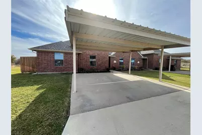 100 Crossbow Court #102, Weatherford, TX 76088 - Photo 2