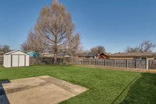 1725 Whiteoak Dr, Garland, TX 75040 - Photo 18