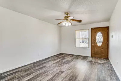 1725 Whiteoak Drive, Garland, TX 75040 - Photo 6