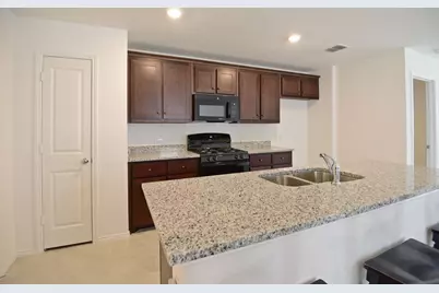 14133 Aberavon Drive, Pilot Point, TX 76258 - Photo 4