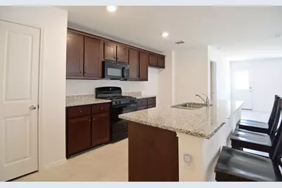 14133 Aberavon Drive, Pilot Point, TX 76258 - Photo 8