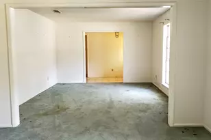 1220 NW 7th Ave, Mineral Wells, TX 76067 - Photo 10