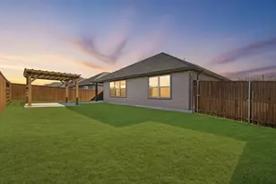 544 Hickory Rdg Dr, Van Alstyne, TX 75495 - Photo 28