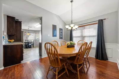 521 E Oak Street, Aledo, TX 76008 - Photo 10