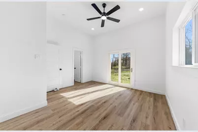 1247 Bonham Street, Paris, TX 75460 - Photo 8