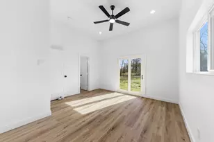 1247 Bonham St, Paris, TX 75460 - Photo 8