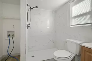 308 College St, Arlington, TX 76010 - Photo 14