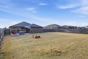 400 Highmeadow Dr, Aubrey, TX 76227 - Photo 24