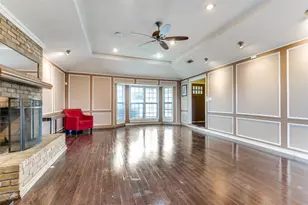 2206 Greenbriar Ct, Grand Prairie, TX 75050 - Photo 22