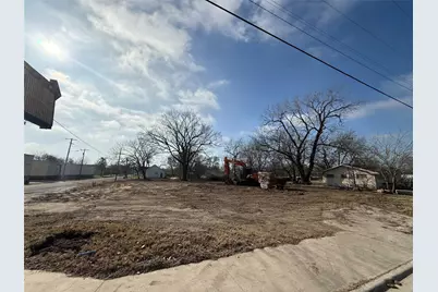 201 W Main Street, Wolfe City, TX 75496 - Photo 6