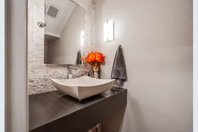 6802 Vada Drive, Dallas, TX 75214 - Photo 32