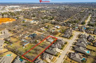 8632 Timber Dr, North Richland Hills, TX 76182 - Photo 8