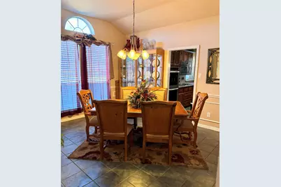 1178 E Remington Park Drive, Talty, TX 75160 - Photo 8