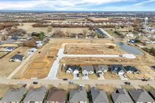 809 Lavender Ct, Tolar, TX 76476 - Photo 10