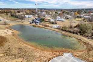 809 Lavender Ct, Tolar, TX 76476 - Photo 8