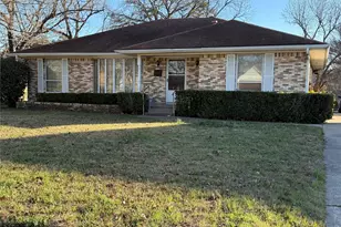 2142 Riverway Dr, Dallas, TX 75227 - Photo 2