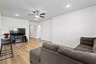 1548 Woodlake Dr, Waxahachie, TX 75165 - Photo 10