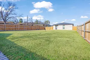 2404 Miller St, Denison, TX 75020 - Photo 24