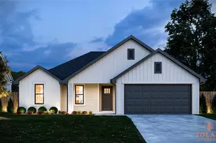 948 Huckleberry Ln, Tolar, TX 76476 - Photo 1