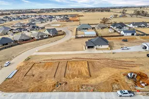 948 Huckleberry Ln, Tolar, TX 76476 - Photo 6