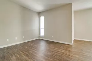 517 Via Sevilla, Mesquite, TX 75150 - Photo 6