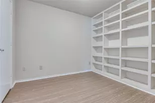 2954 Allister St, Dallas, TX 75229 - Photo 14