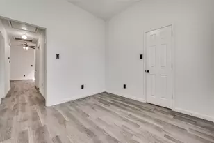 2916 S Bend Dr, Dallas, TX 75229 - Photo 8