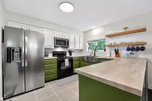 7320 Natalie Dr, Fort Worth, TX 76134 - Photo 2