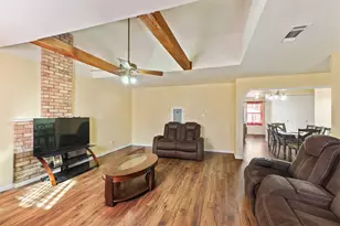 7213 Greenlee St, Fort Worth, TX 76112 - Photo 4