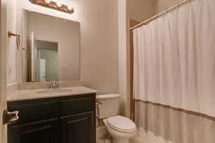 4421 Riverview Dr, Carrollton, TX 75010 - Photo 20