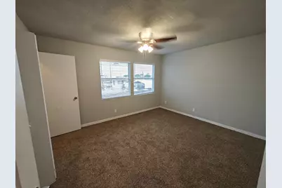 811 N Spears Street #102, Alvarado, TX 76009 - Photo 6