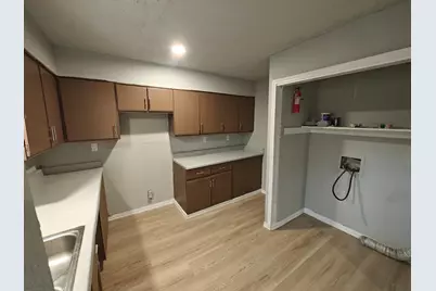 811 N Spears Street #102, Alvarado, TX 76009 - Photo 2