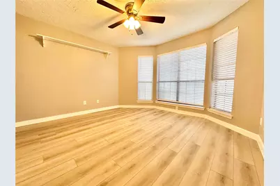 1002 Bull Run, Denton, TX 76209 - Photo 8