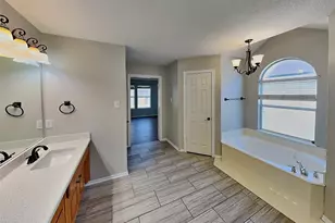 1132 Westgrove Dr, Saginaw, TX 76179 - Photo 10