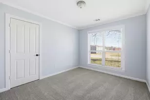 202 S Stratton St, Decatur, TX 76234 - Photo 14