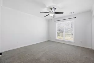 202 S Stratton St, Decatur, TX 76234 - Photo 16