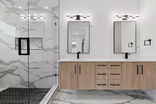 2333 Vagas St, Dallas, TX 75219 - Photo 16