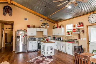 7830 927, Walnut Springs, TX 76690 - Photo 4