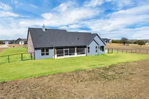 6641 Buffalo Rdg Cir, Godley, TX 76044 - Photo 34