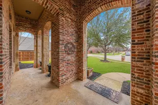 109 Meadowlands Dr, Denton, TX 76210 - Photo 2