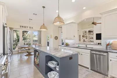 4801 Ridgeview Drive, Waco, TX 76710 - Photo 8