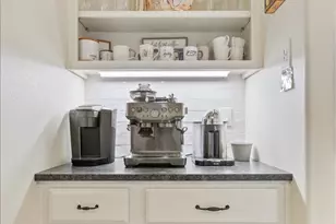 4801 Ridgeview Dr, Waco, TX 76710 - Photo 12