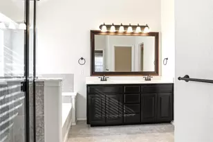 11917 Hassop Ln, Burleson, TX 76028 - Photo 14