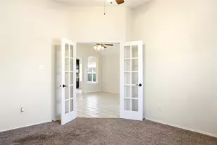 11917 Hassop Ln, Burleson, TX 76028 - Photo 12